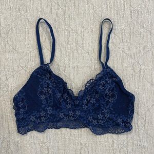 Gilly Hicks Bralette
